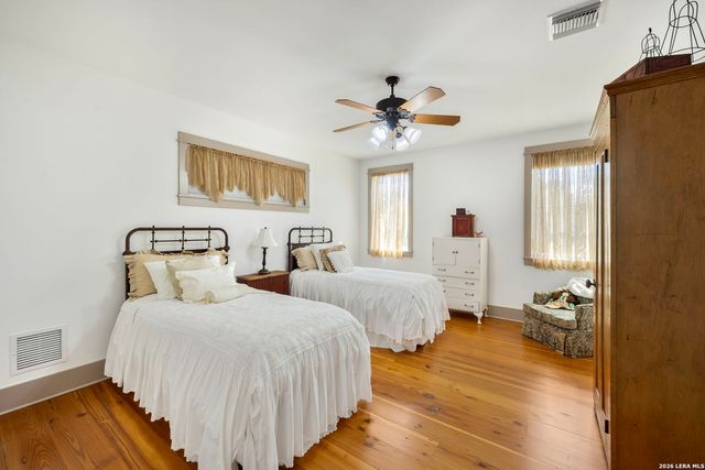 114 Turnberry, San Antonio, TX 78230