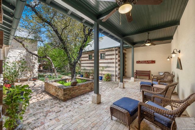 114 Turnberry, San Antonio, TX 78230