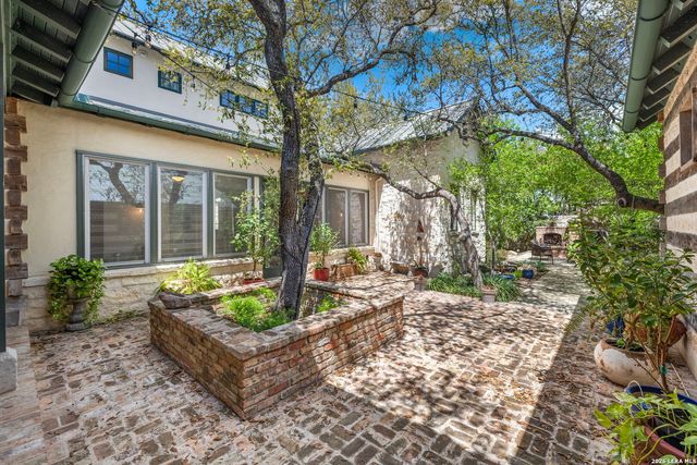 114 Turnberry, San Antonio, TX 78230