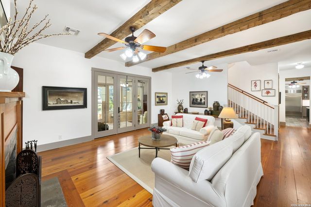 114 Turnberry, San Antonio, TX 78230