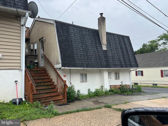 2938 RIDGE PIKE, Eagleville, PA 19403