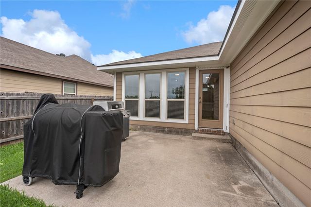 2559 Elkhorn Trail, Bryan, TX 77803