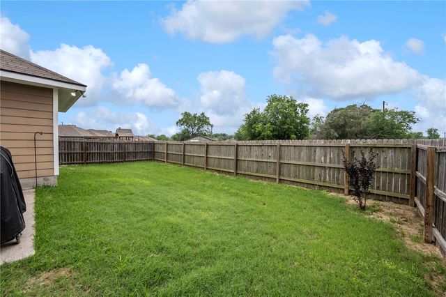 2559 Elkhorn Trail, Bryan, TX 77803