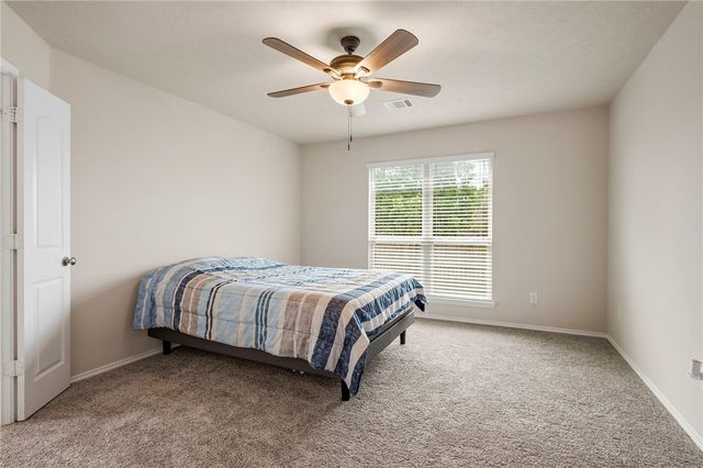 2559 Elkhorn Trail, Bryan, TX 77803