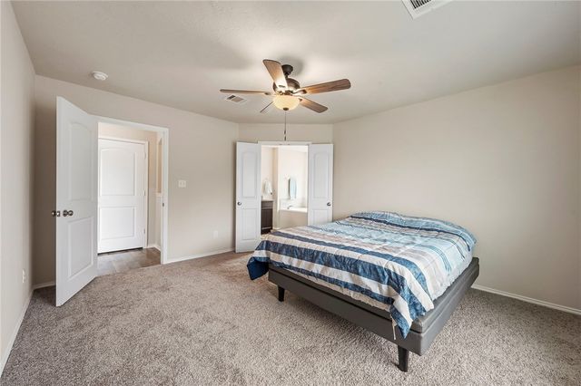 2559 Elkhorn Trail, Bryan, TX 77803