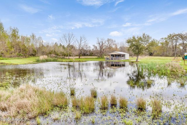 1992 Prayer House Road, Opelousas, LA 70570