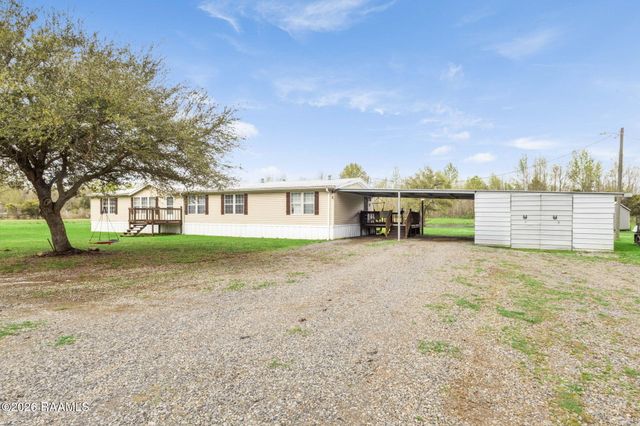 1992 Prayer House Road, Opelousas, LA 70570
