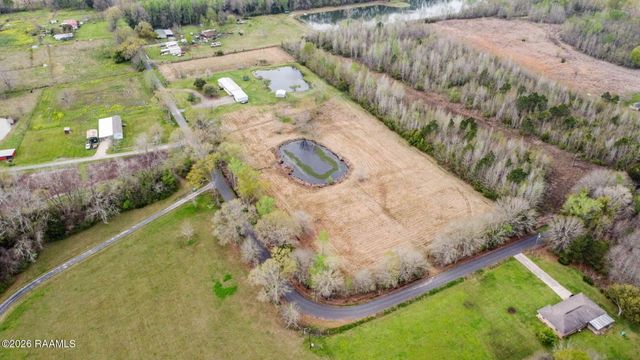 1992 Prayer House Road, Opelousas, LA 70570