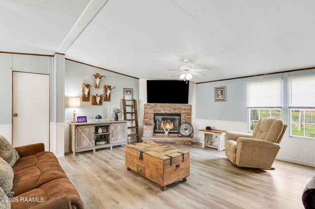 1992 Prayer House Road, Opelousas, LA 70570