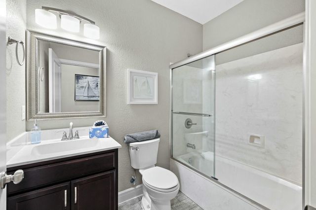 4596 Paradise Isle, Destin, FL 32541