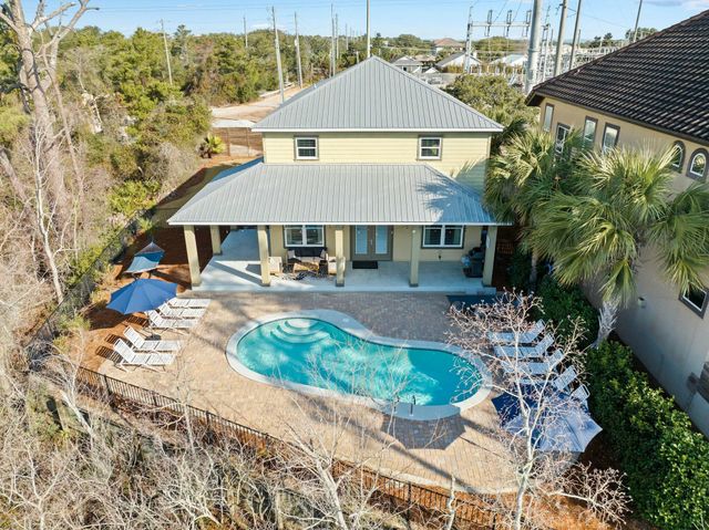 4596 Paradise Isle, Destin, FL 32541