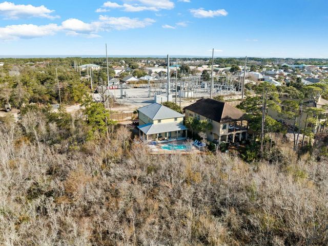 4596 Paradise Isle, Destin, FL 32541