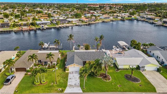3909 SE 1st AVE, Cape Coral, FL 33904