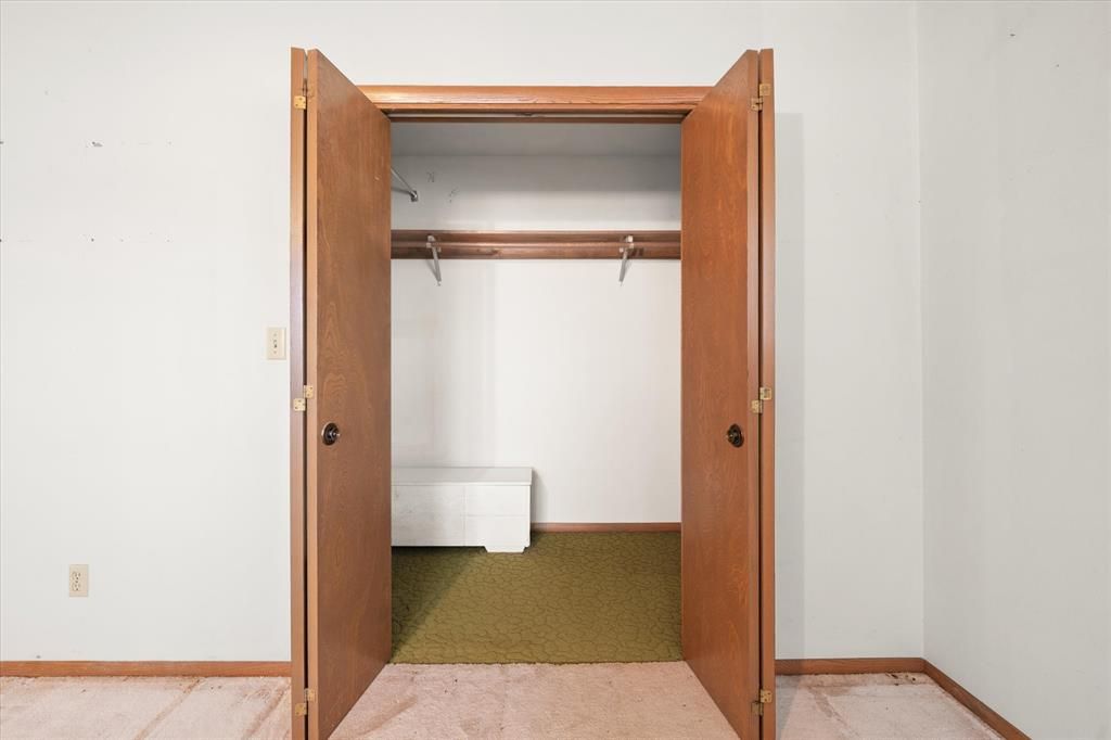 Image 49 of property listing at 806 S Pine Street, Crescent, OK 73028