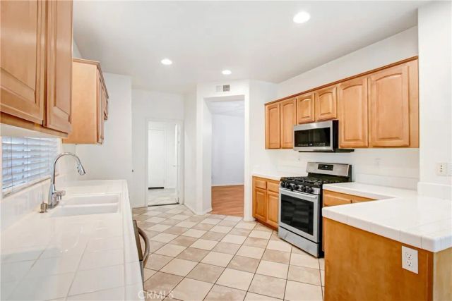 33046 Canopy, Lake Elsinore, CA 92532