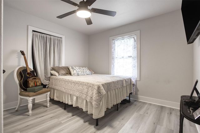14915 Cedar Drive, Santa Fe, TX 77517