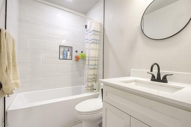 14915 Cedar Drive, Santa Fe, TX 77517