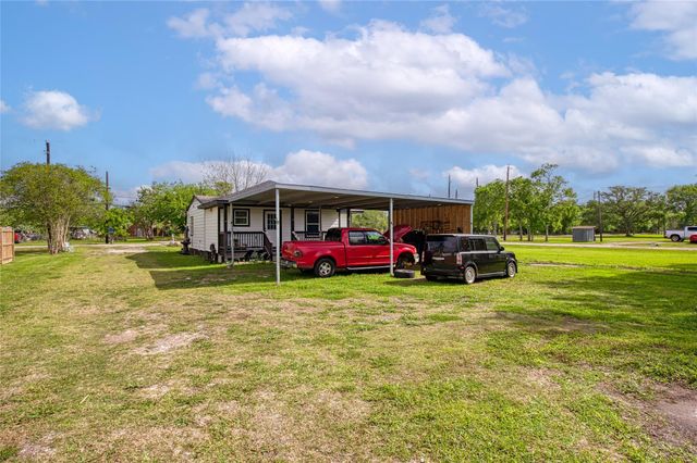 14915 Cedar Drive, Santa Fe, TX 77517