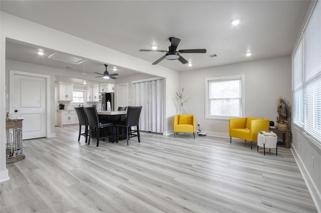 14915 Cedar Drive, Santa Fe, TX 77517