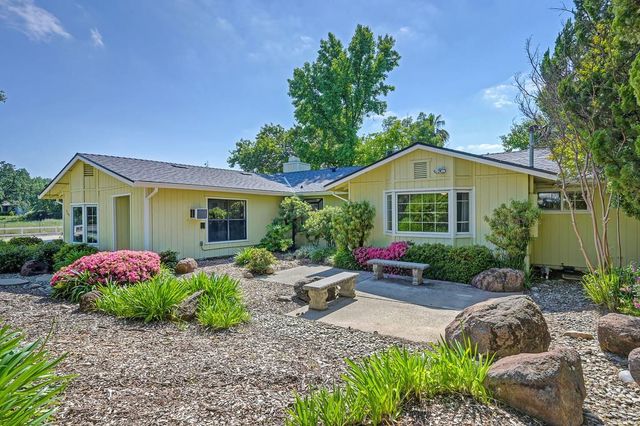 7263 Hickory Ave, Orangevale, CA 95662