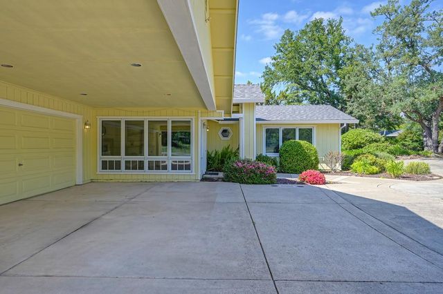 7263 Hickory Ave, Orangevale, CA 95662