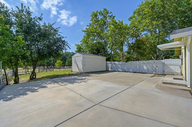 7263 Hickory Ave, Orangevale, CA 95662