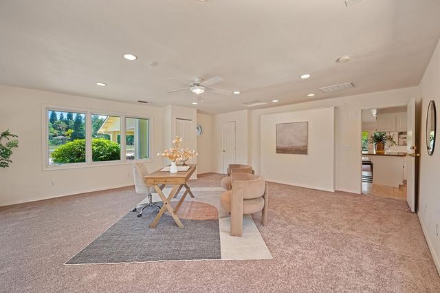 7263 Hickory Ave, Orangevale, CA 95662