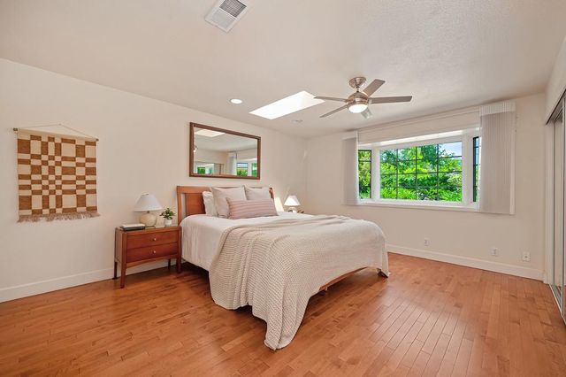 7263 Hickory Ave, Orangevale, CA 95662