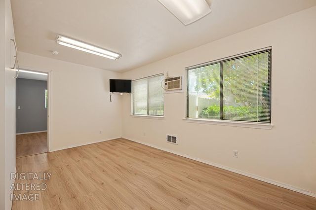 7263 Hickory Ave, Orangevale, CA 95662