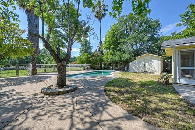 7263 Hickory Ave, Orangevale, CA 95662