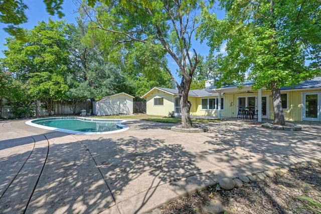 7263 Hickory Ave, Orangevale, CA 95662