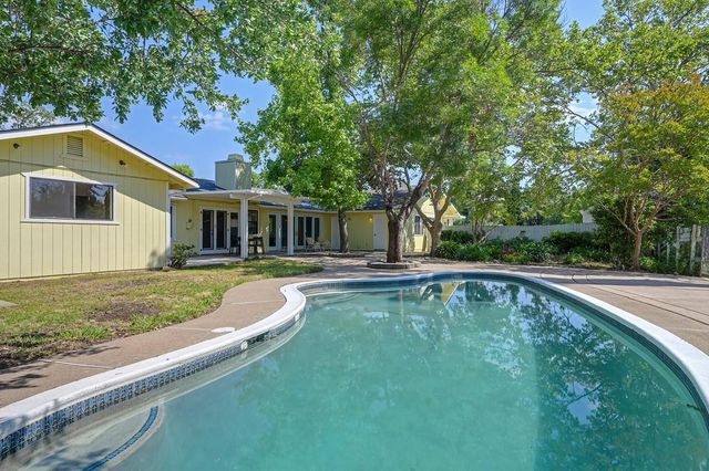 7263 Hickory Ave, Orangevale, CA 95662