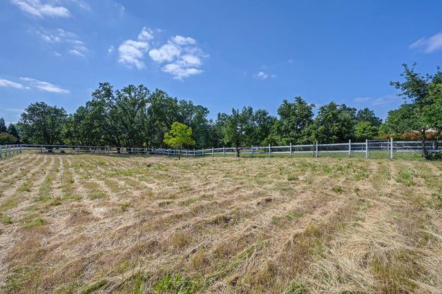 7263 Hickory Ave, Orangevale, CA 95662
