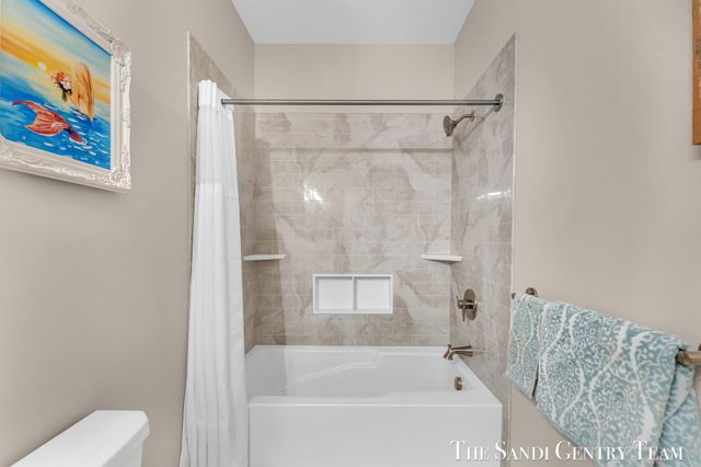 14429 Windway Drive, Grand Haven Twp, MI 49417