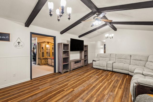 43 Falcon Drive, Sherwood, AR 72120