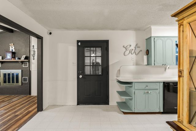 43 Falcon Drive, Sherwood, AR 72120