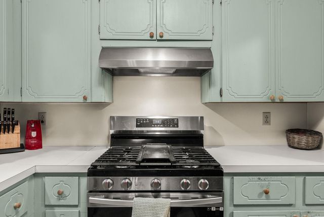 43 Falcon Drive, Sherwood, AR 72120