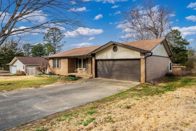 43 Falcon Drive, Sherwood, AR 72120