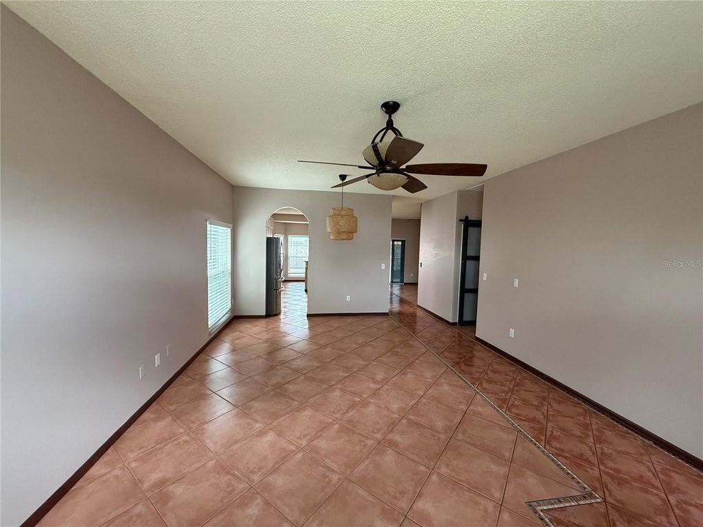 Image 8 of property listing at 8714 IMPERIAL COURT, Tampa, FL 33635