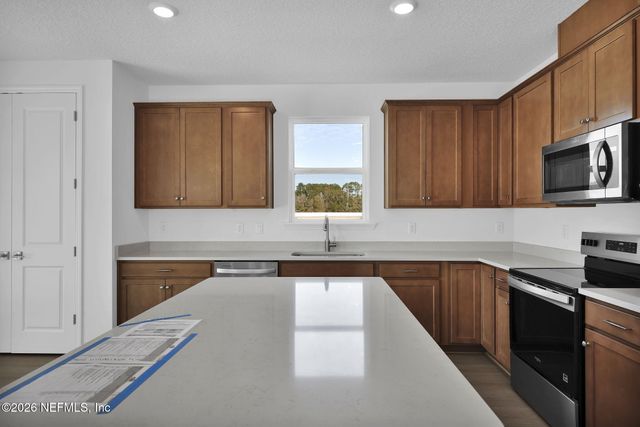 1706 MICKEY Way, Middleburg, FL 32068