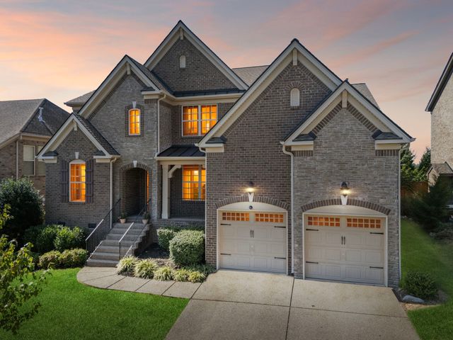 208 Foxley Ct, Nolensville, TN 37135