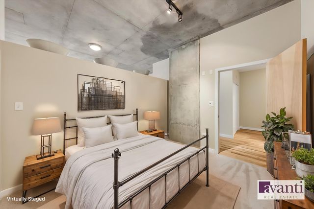 1720 S Michigan Avenue 202, Chicago, IL 60616