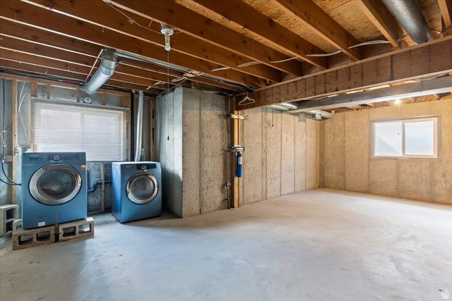 3826 W 5750 S, Roy, UT 84067