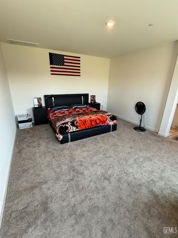 6804 Bosham Court, Bakersfield, CA 93307