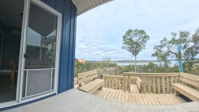 2135 Lakeview, Canyon Lake, TX 78133