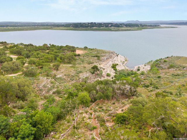 2135 Lakeview, Canyon Lake, TX 78133