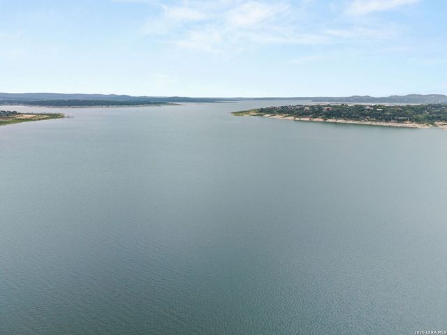 2135 Lakeview, Canyon Lake, TX 78133