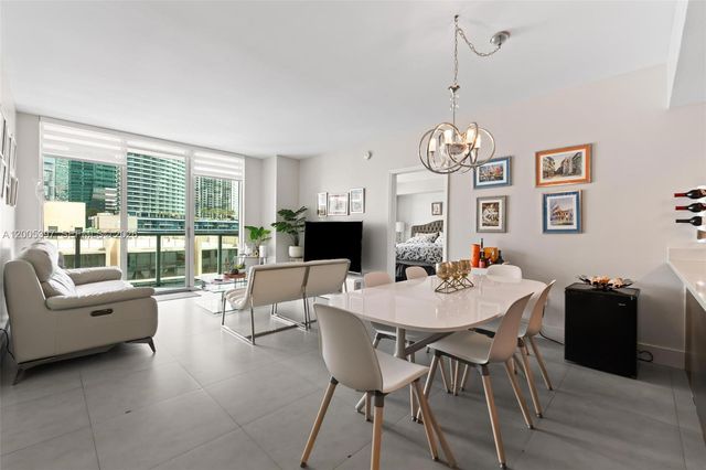 500 Brickell Ave 1405, Miami, FL 33131