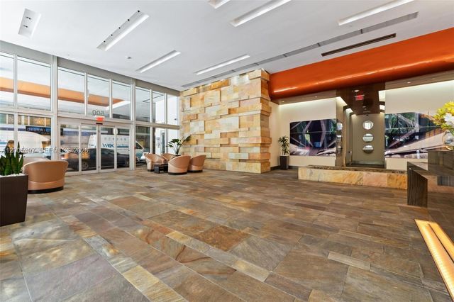 500 Brickell Ave 1405, Miami, FL 33131