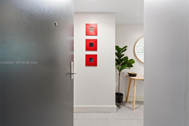 500 Brickell Ave 1405, Miami, FL 33131